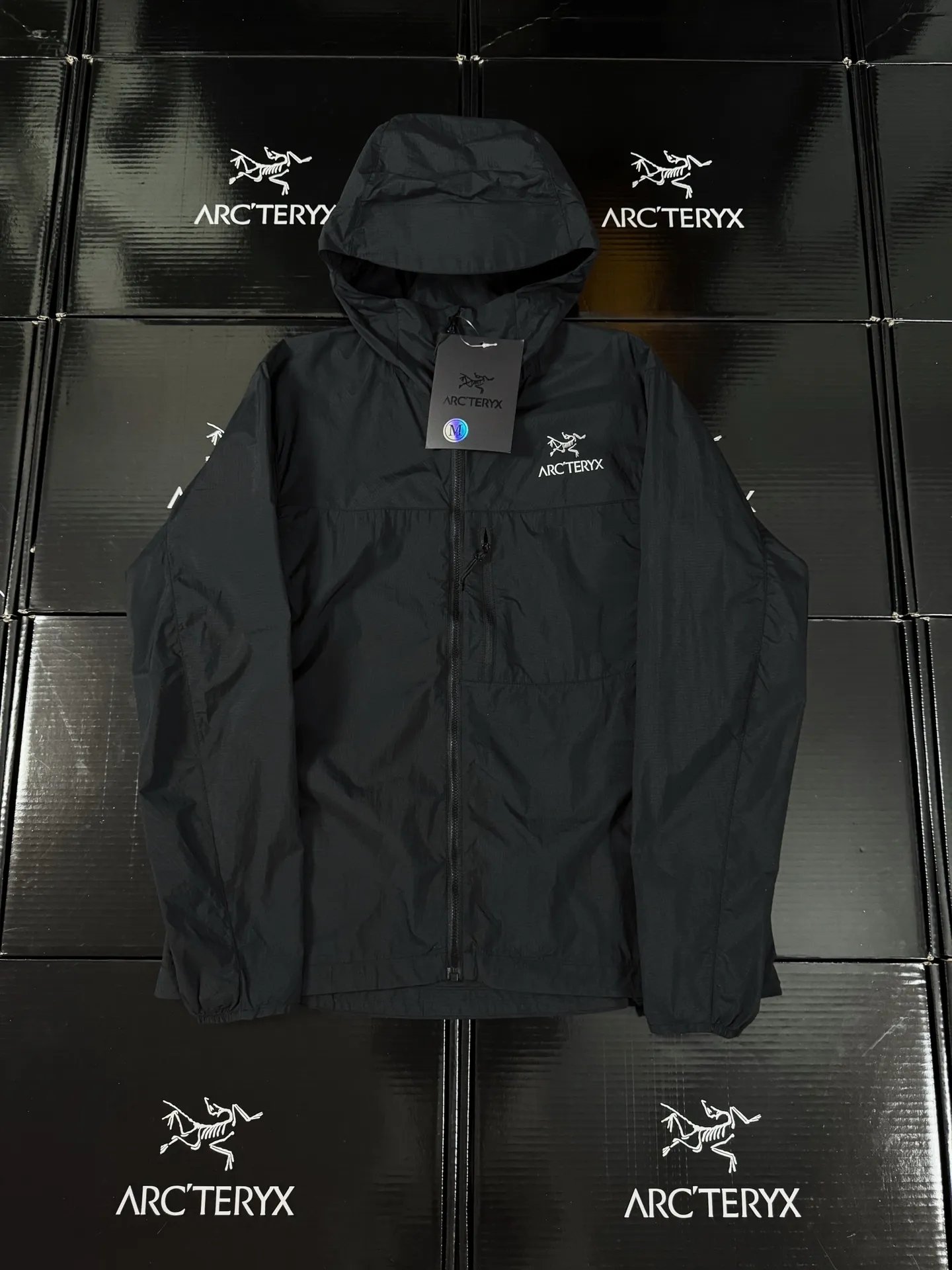 ❤️ ❤️ ARCTERYX SQUAMISH Same Style HOODY Breathable 25 Series Breathable ！ Same Style ！ New Arrival， ！Premium Quality ！ ， ， ， 99% Breathable 、 ， ！ 、 。 Windwall 、 、 、 、 … 、 、 、 … 、 ， 、 … 、 ！ 、 … ！ ： Black Size S 66 112 46.4 60 90-110 M 68 116 47.6 61.5 110-130 L 70 120 48.8 63 130-145 XL 72 124 50 64.5 145-160 XXL 74 128 52.4 67.5 170-190 、 XXXL 78 132 55 70 190